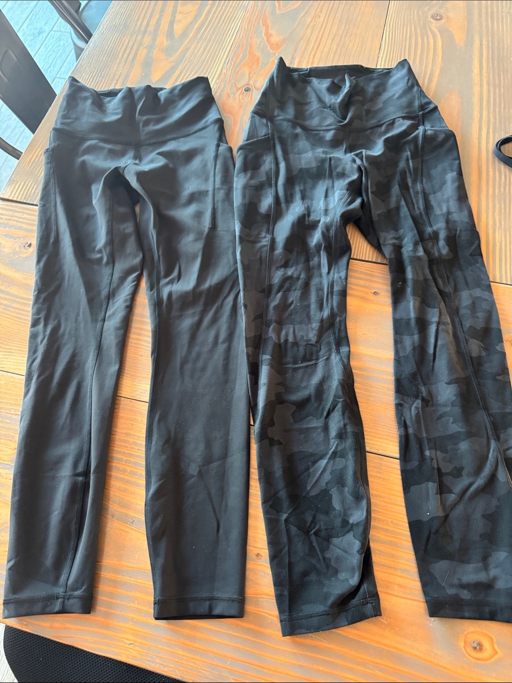 Lululemon side pocket leggings - Pack of 2